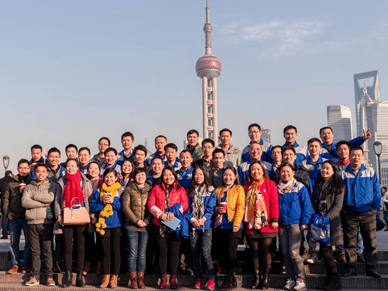 2014年12月，4周年以上员工赴上海游学